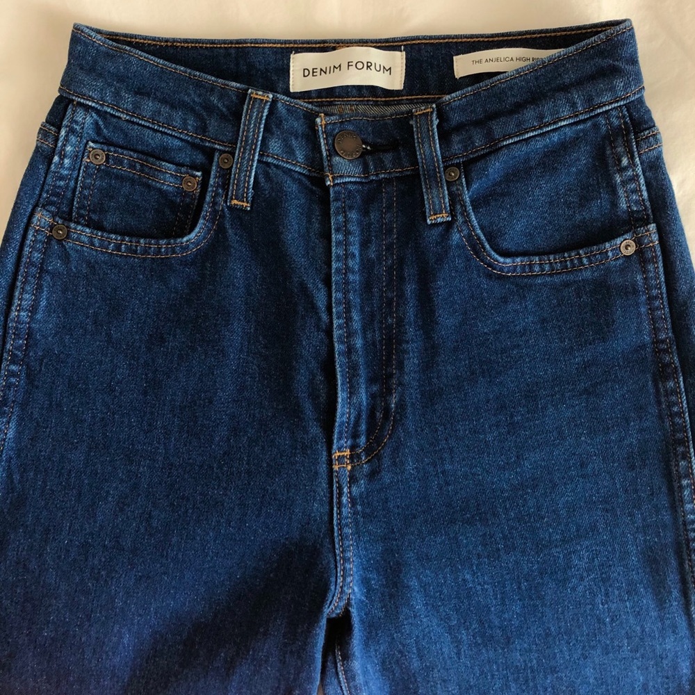 Aritzia Denim Forum Anjelica High Rise Slim 25
